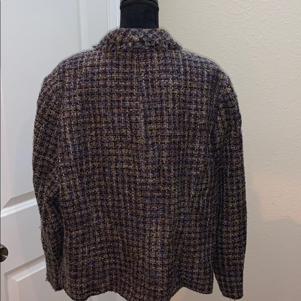 Jacket - Picture 6 of 6